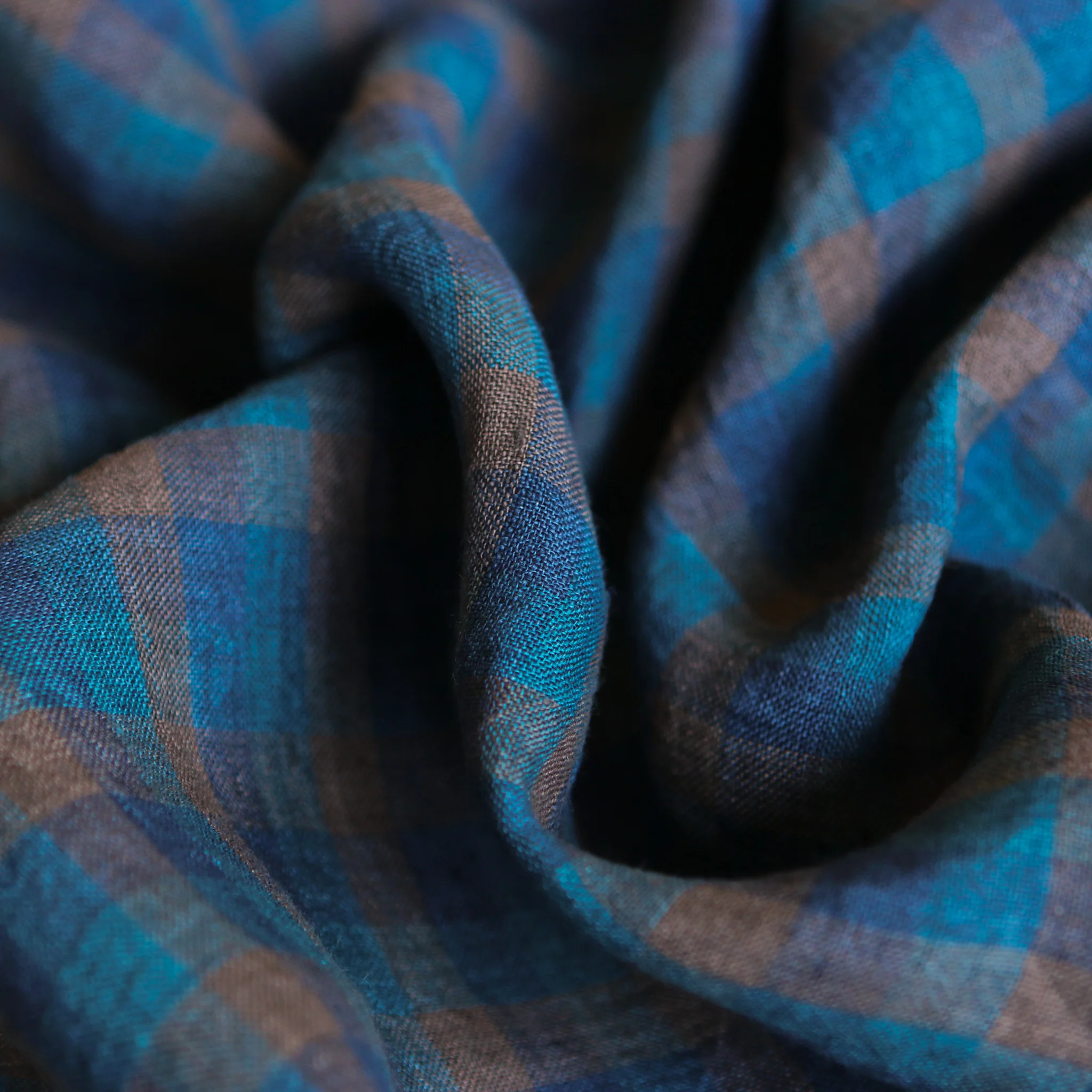 Checked Delilah Washed Linen - Image 2