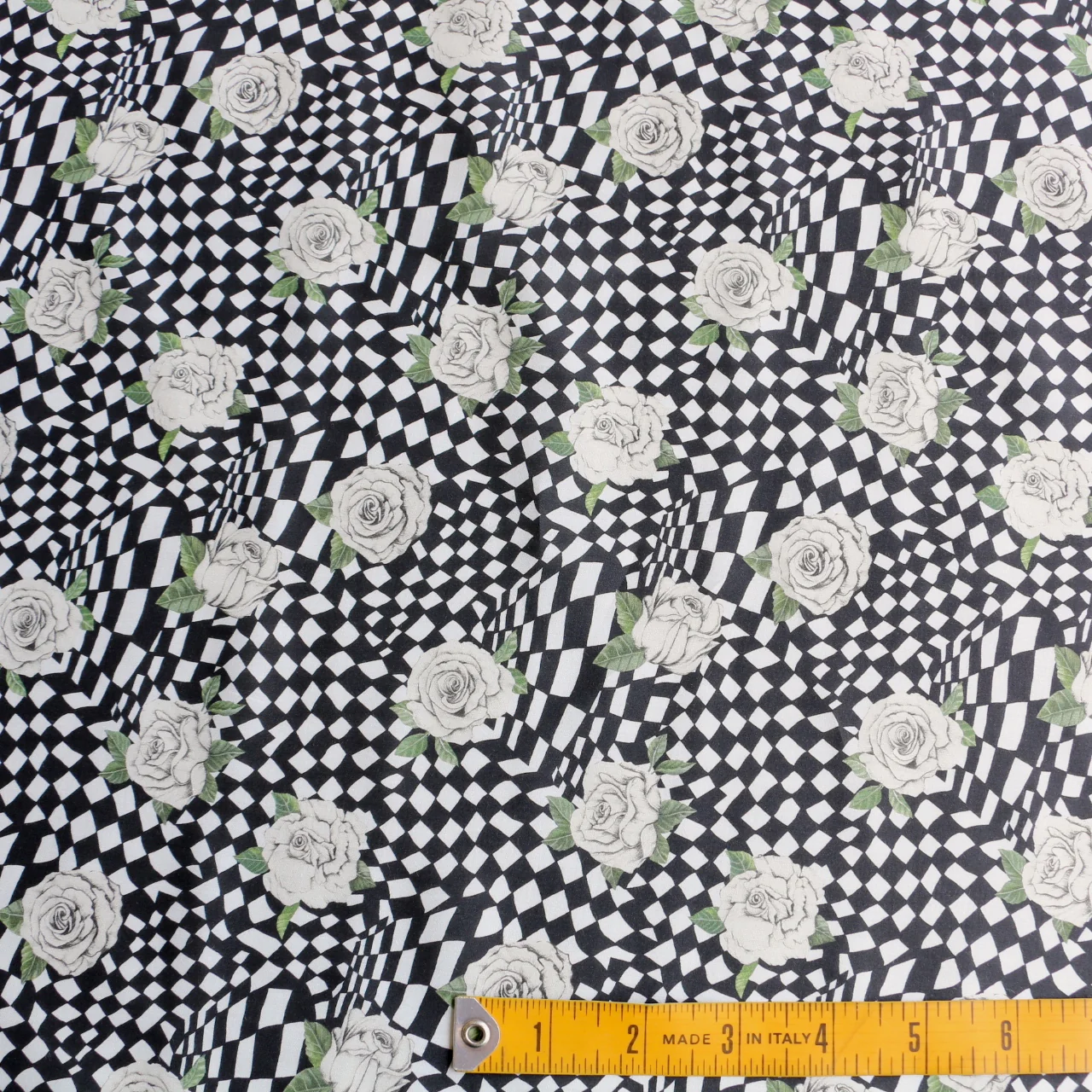 Chequered Rose Liberty Tana Lawn™ - Image 3