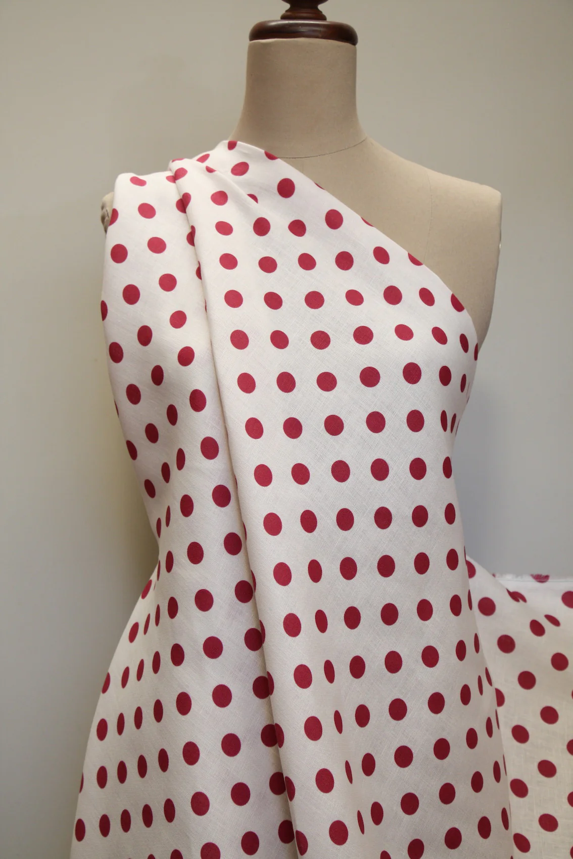 Cherry Drop Spot Linen - Image 6