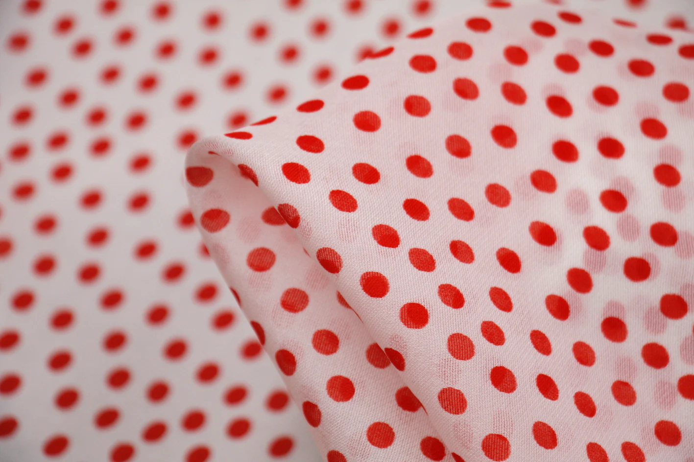 Cherry Neve Crepe Satin Chiffon