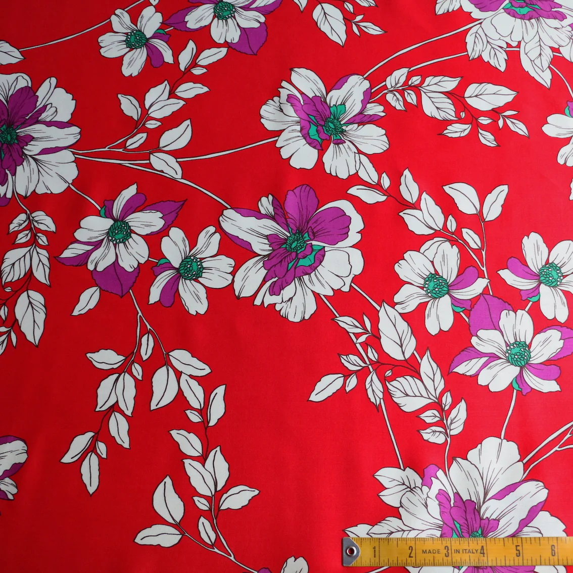 Chilli Blooms Viscose Poplin Sateen - Image 3