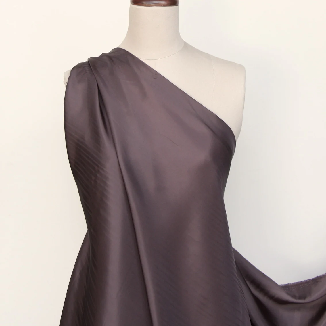 Chocolate Rayon Lining (120cm wide) - Image 3