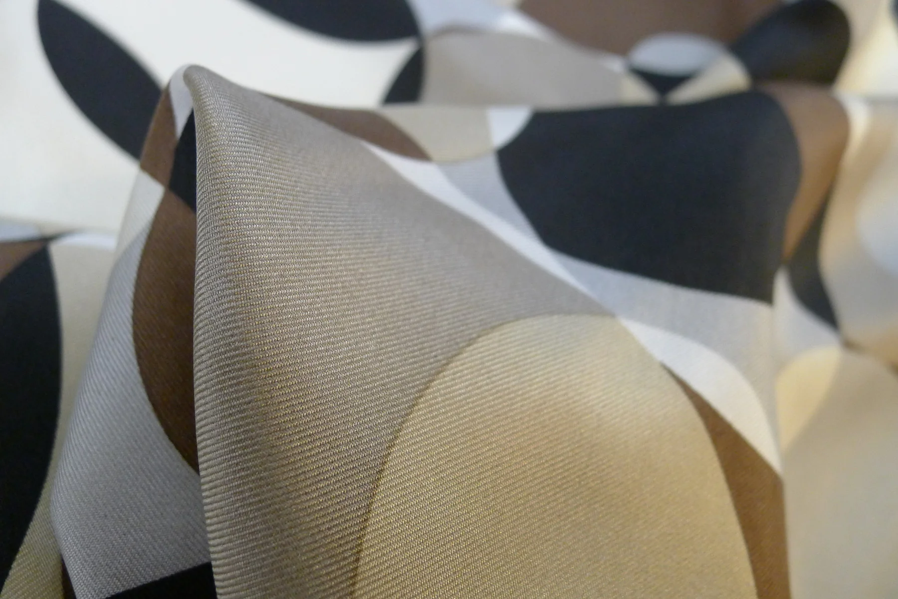 Circles Twill