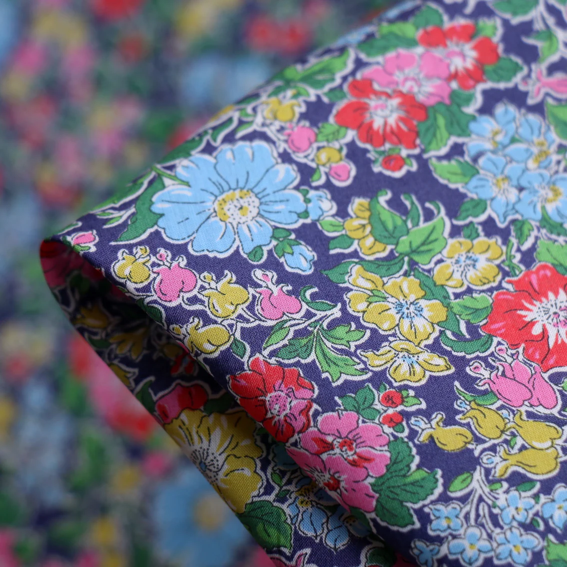 Clare Rich Navy Liberty Tana Lawnâ˘
