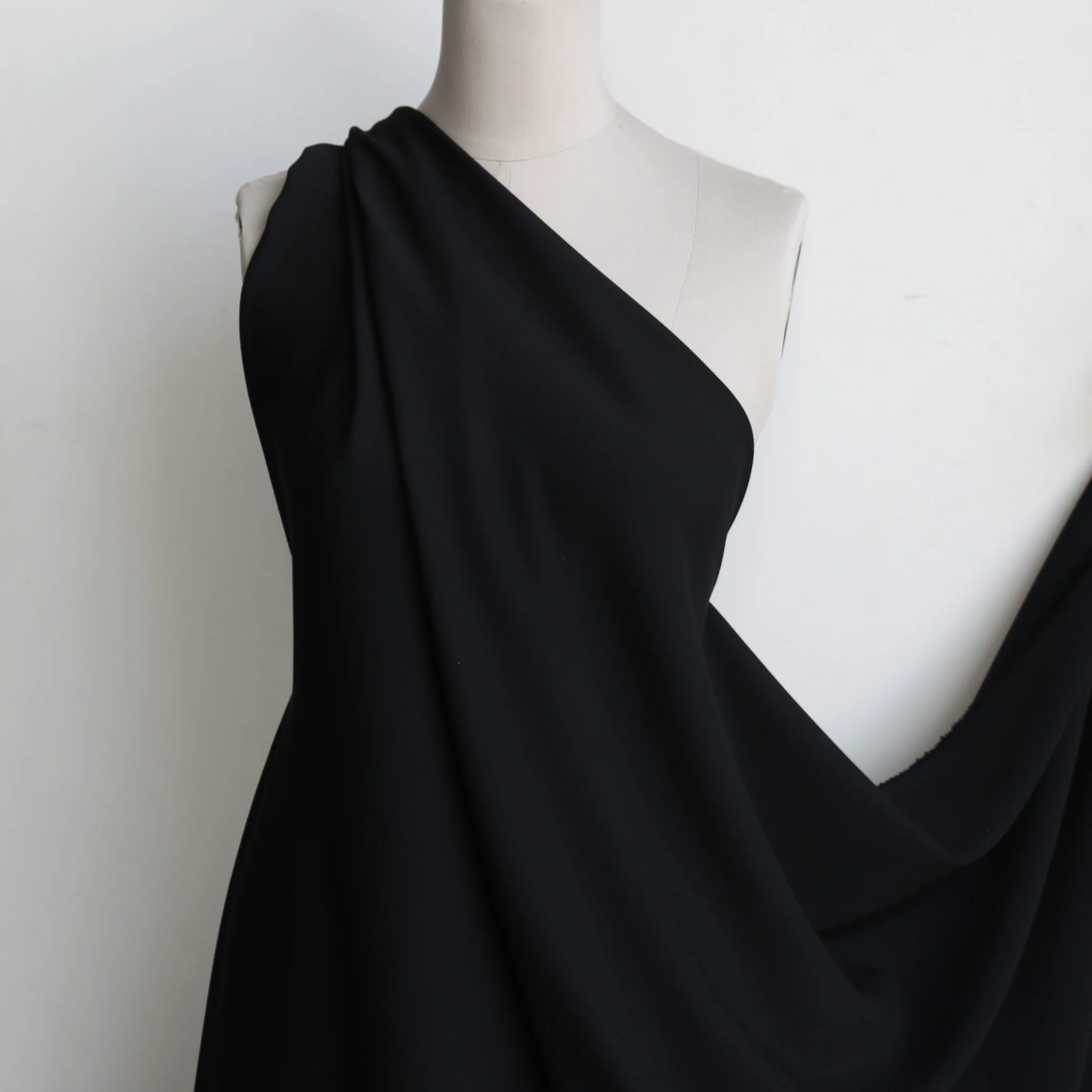 Claudio Nero Wool Twill - Image 4
