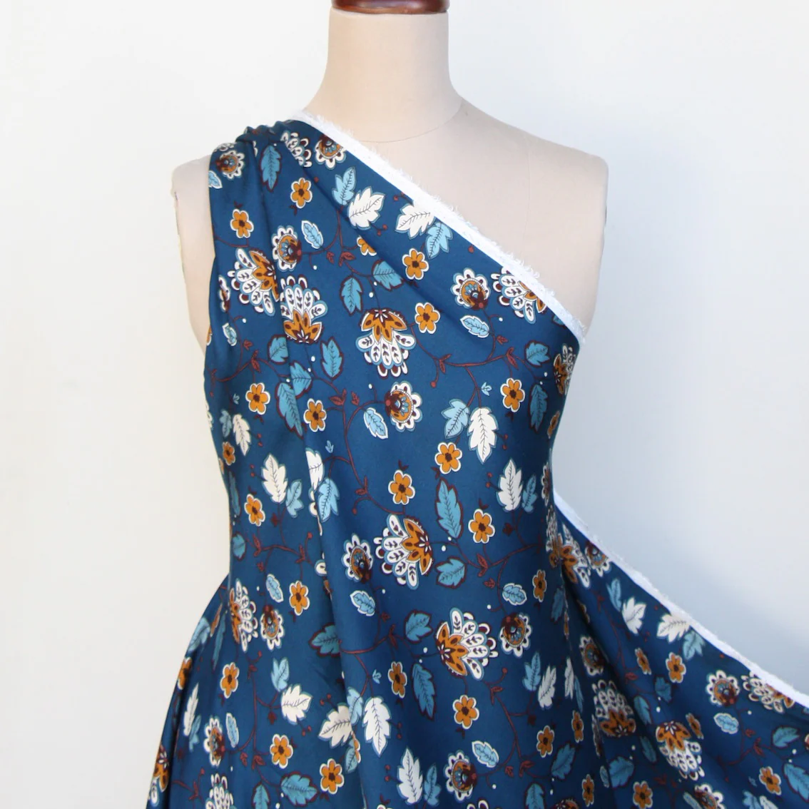 Climbing On Teal - Image 6
