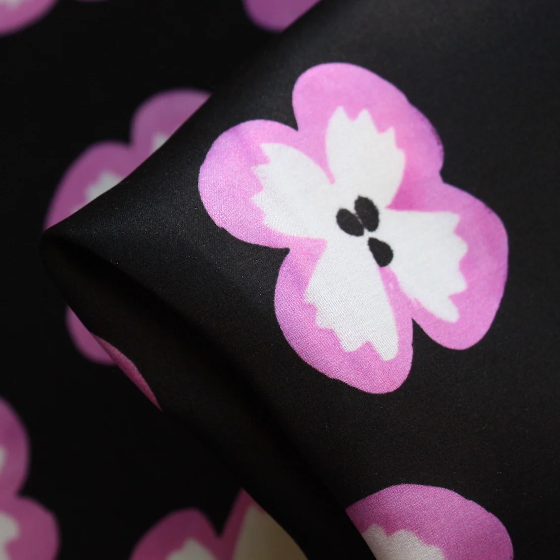 Clover In Pink