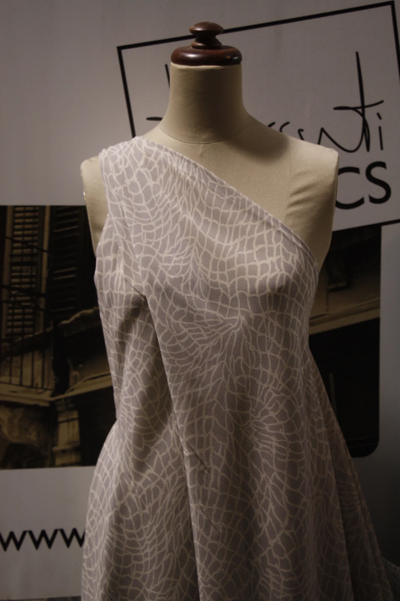 Cobblestone Ghost - Image 5