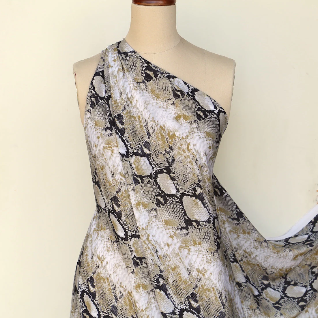 Cobra Club - Silk Crepe De Chine - Image 6