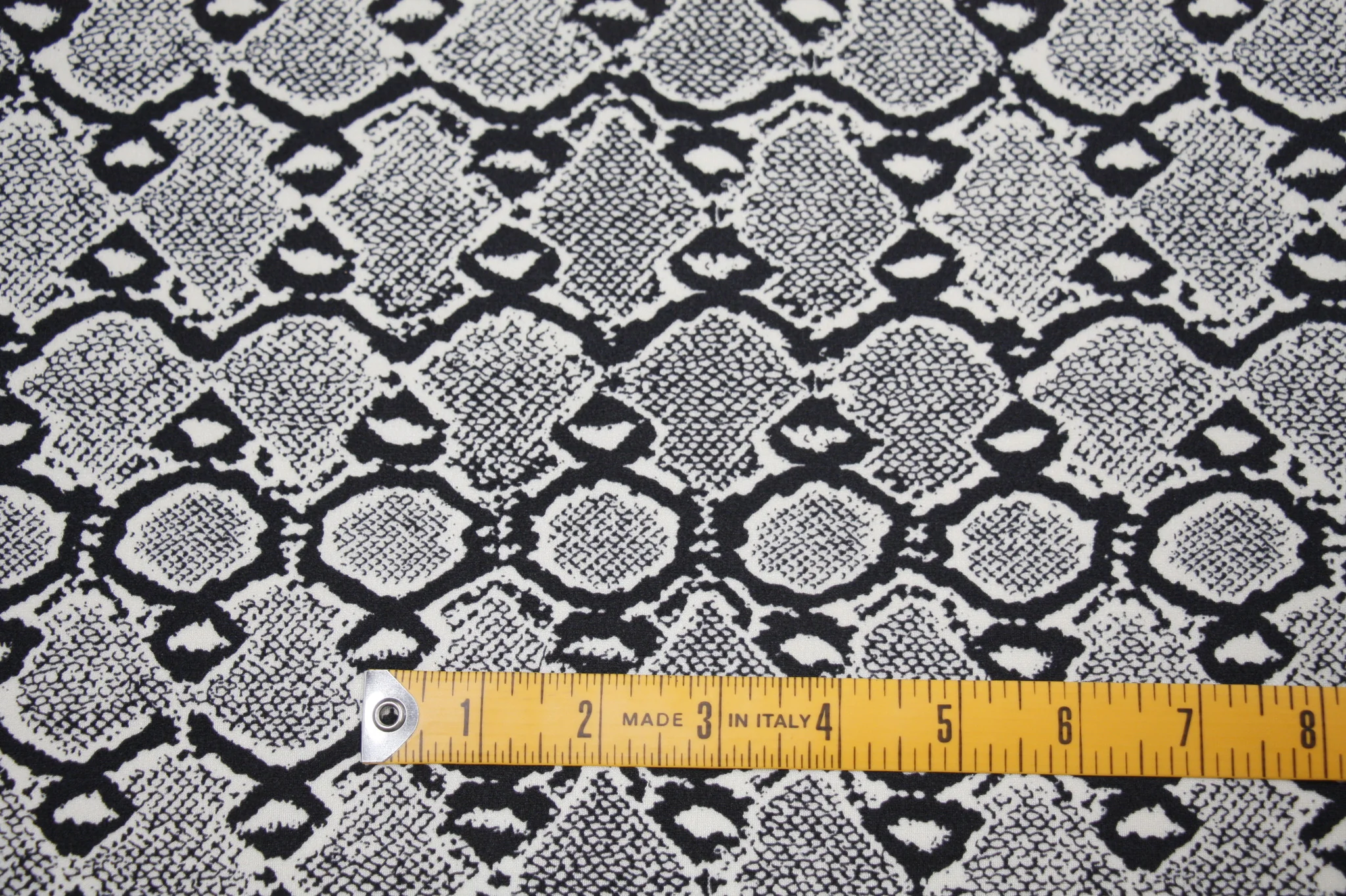 Cobra Stretch - Swimwear Fabric - Image 2