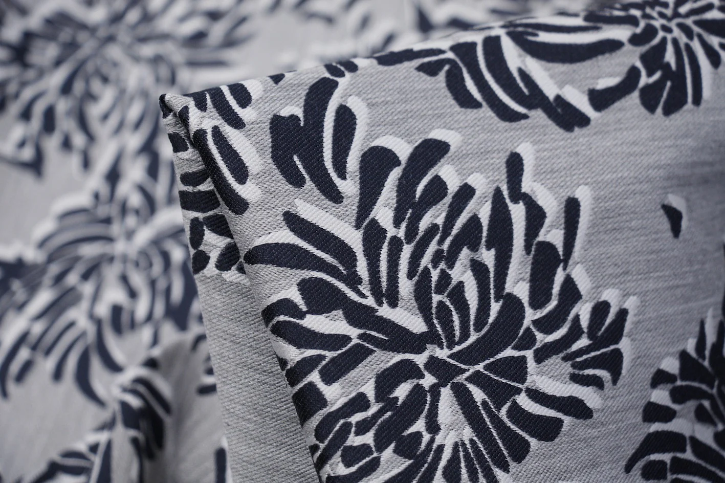 Colourless Fireworks Jacquard