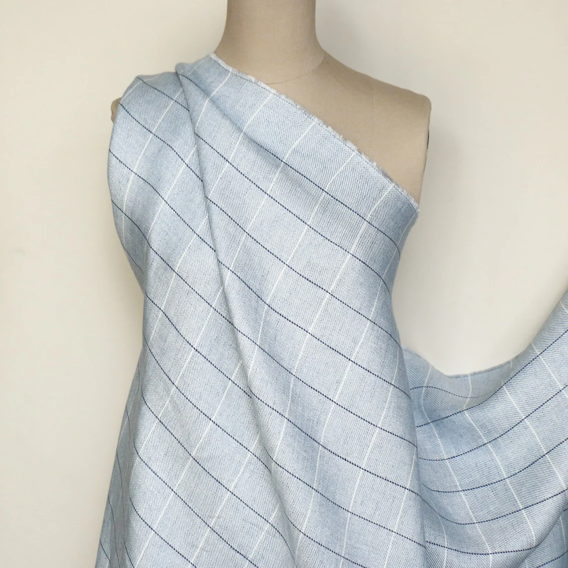 Como Sky Check Linen - Image 5