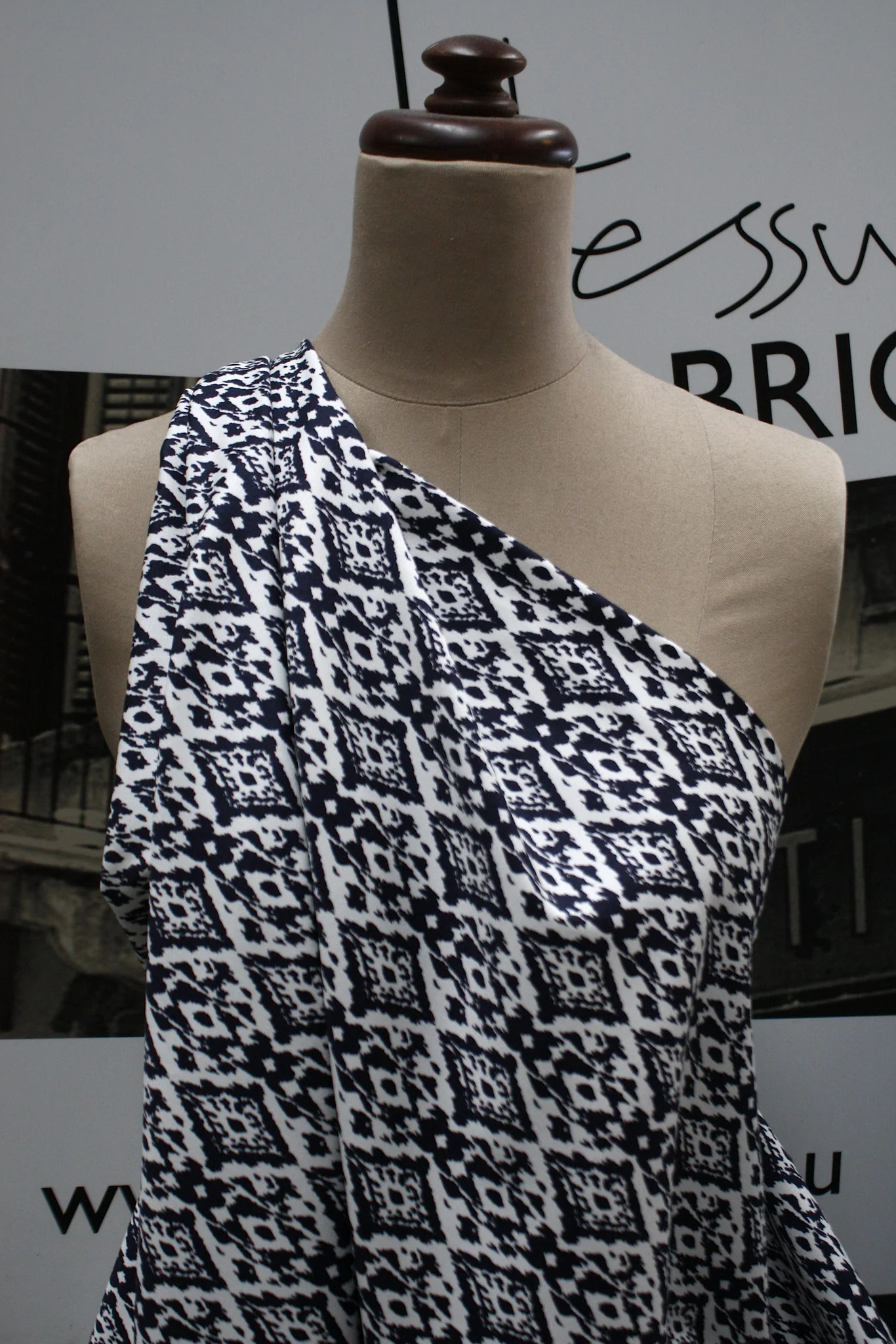 Comote Navy - Image 4