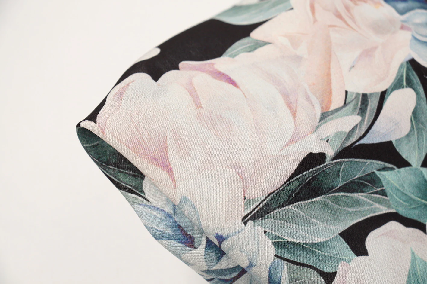 Ellie's Garden Teal Silk CDC - Image 2
