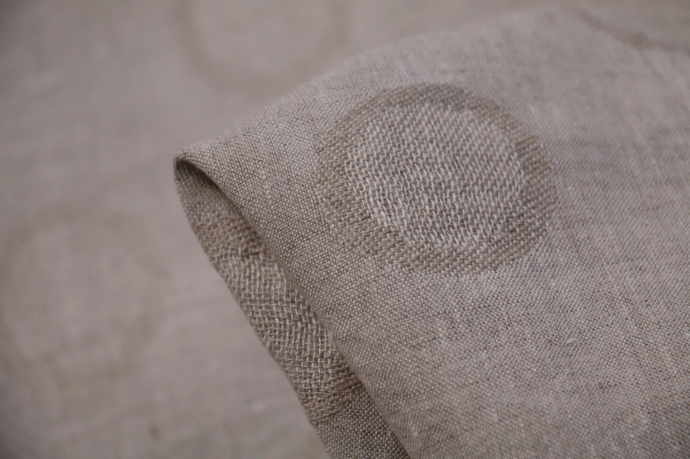 String Ring Around Jacquard Linen
