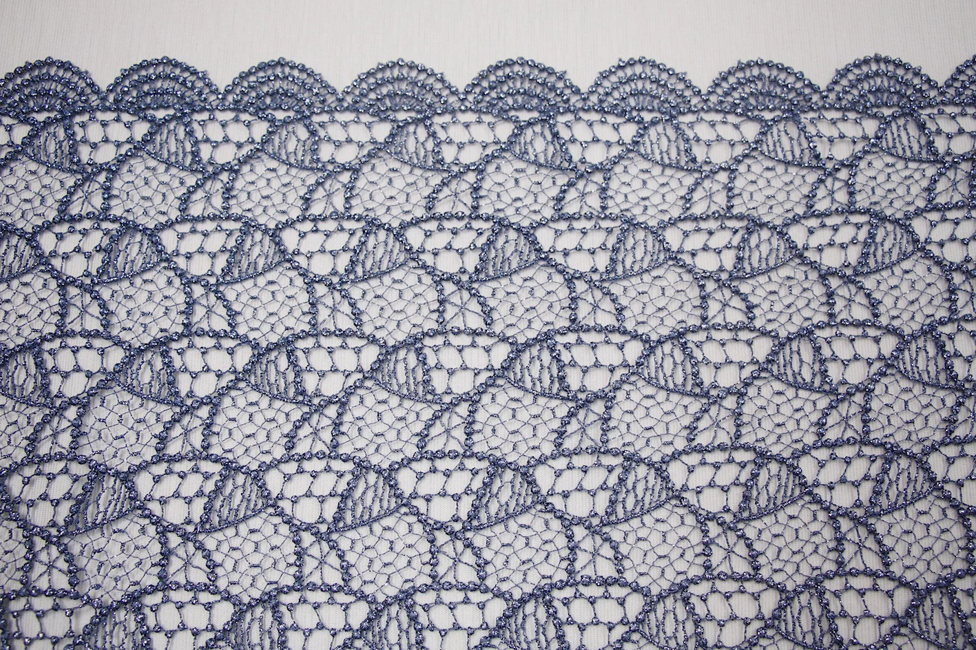 Coral Spot Guipure Lace - Image 2