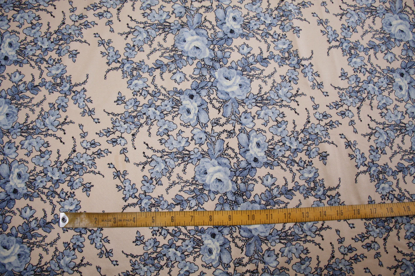 Coral Stretch - Swimwear fabric - Image 3