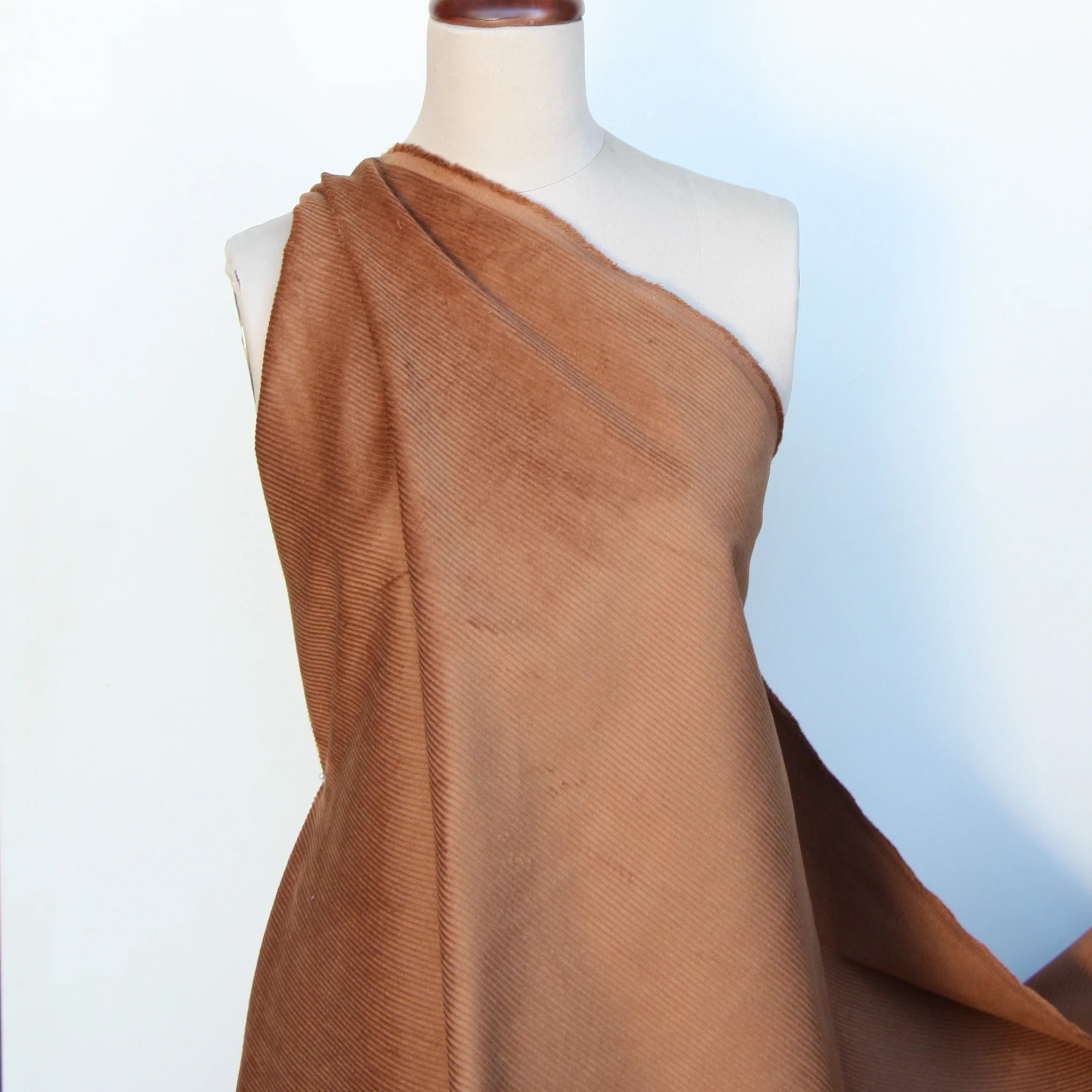 Corded Gingernut Jumbo - Image 4
