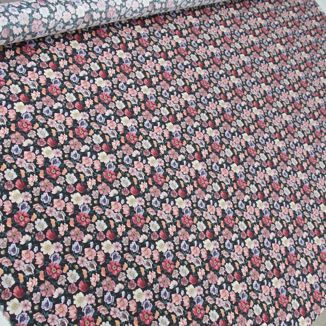 Cosmos - Liberty Tana Lawn™ - Image 5