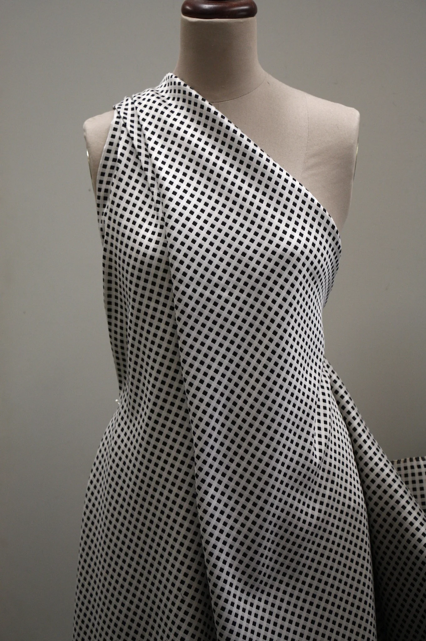 Counting Black Squares - Image 5