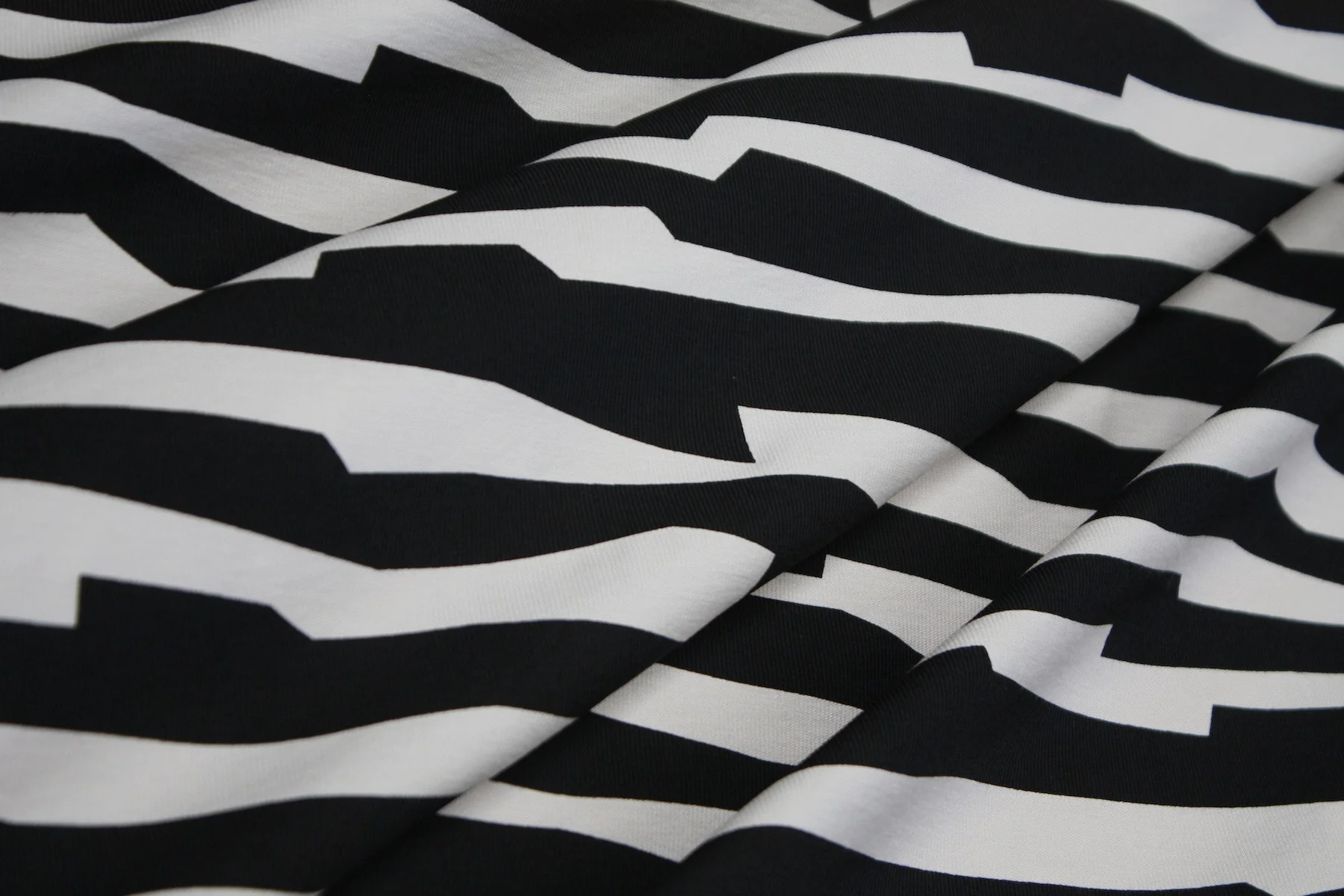 Crazy Straight - Image 4