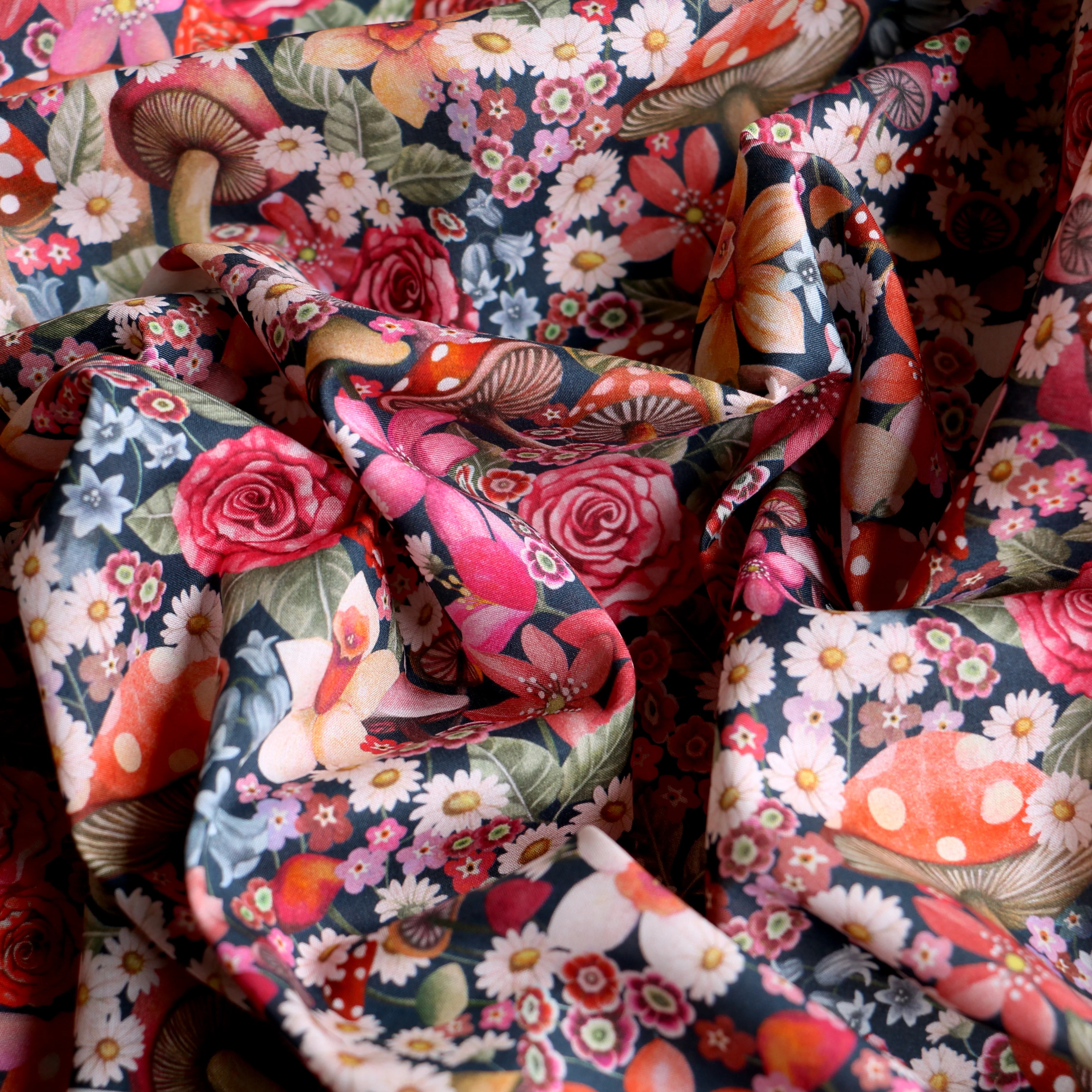 Curious Land Liberty Tana Lawn™ - Image 2