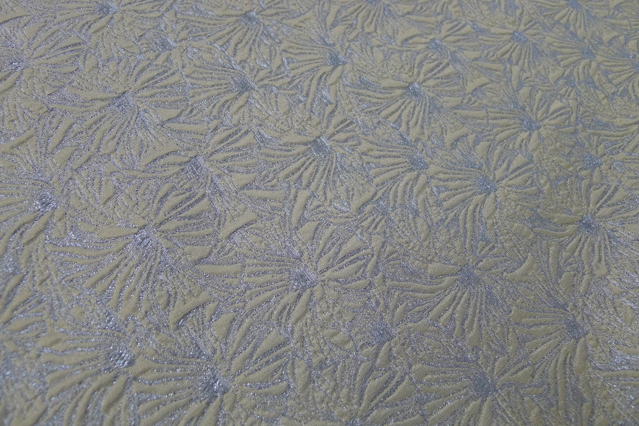 Daisie Hileynth Jacquard - Image 10