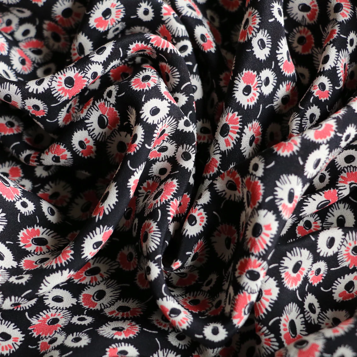 Daisy Nero Silk Crepe De Chine - Image 2