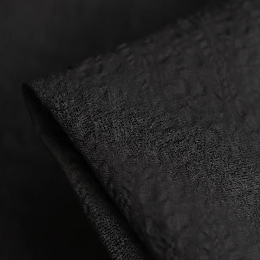 Daiya Black Seersucker Cotton