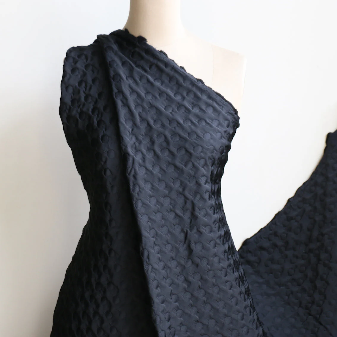 Dante Nero Spot Jacquard - Image 5
