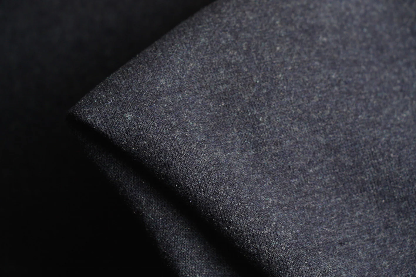 Dark & Darker Silk Knit