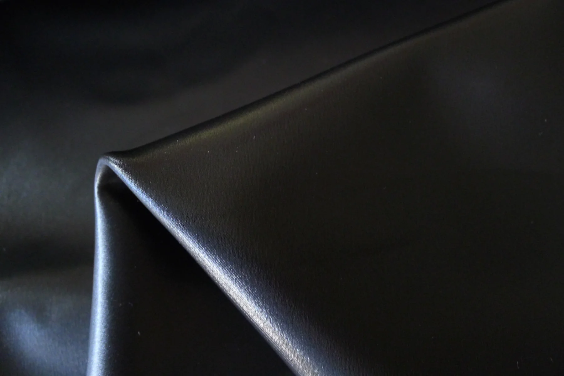 Dark Gloss