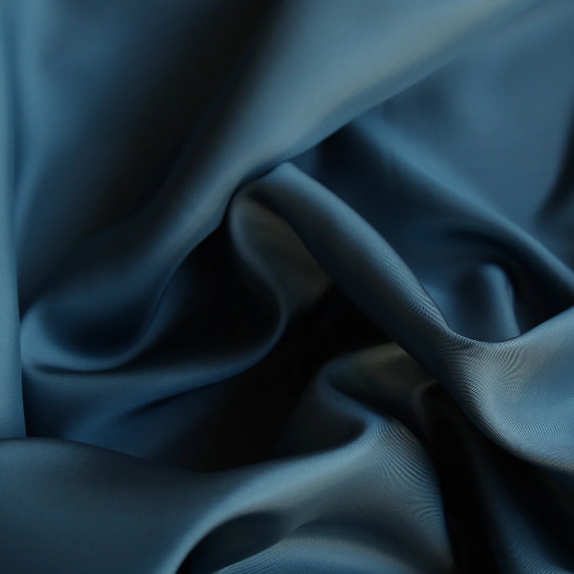 Dark Teal Rayon Lining (137cm wide) - Image 2