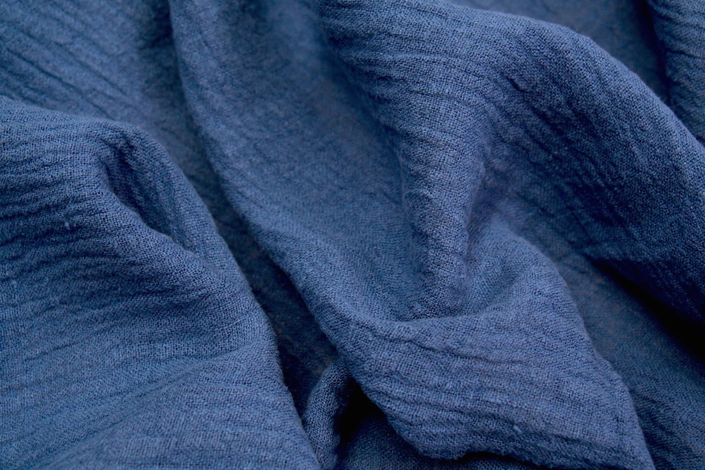 Delft Blue Crinkle Linen - Image 2