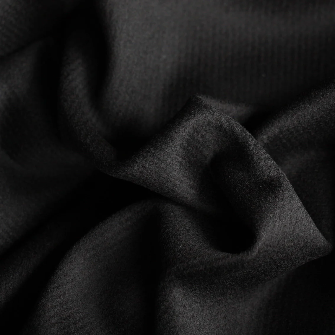Diagonally Nero - Image 2
