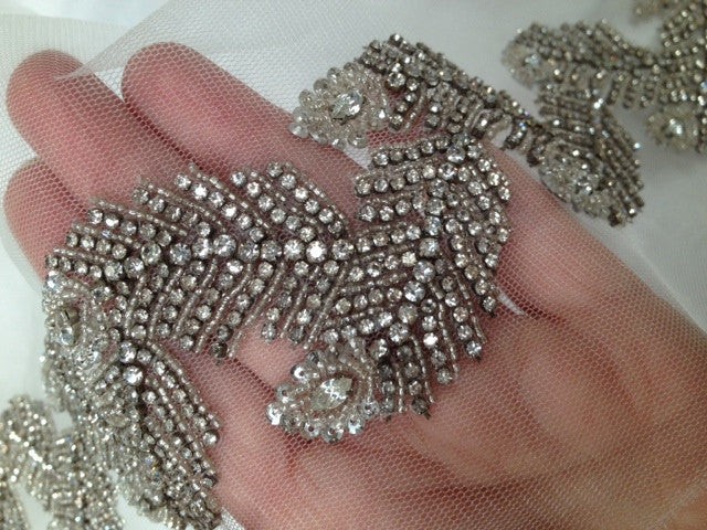Diamante Leaves Trim - Image 2