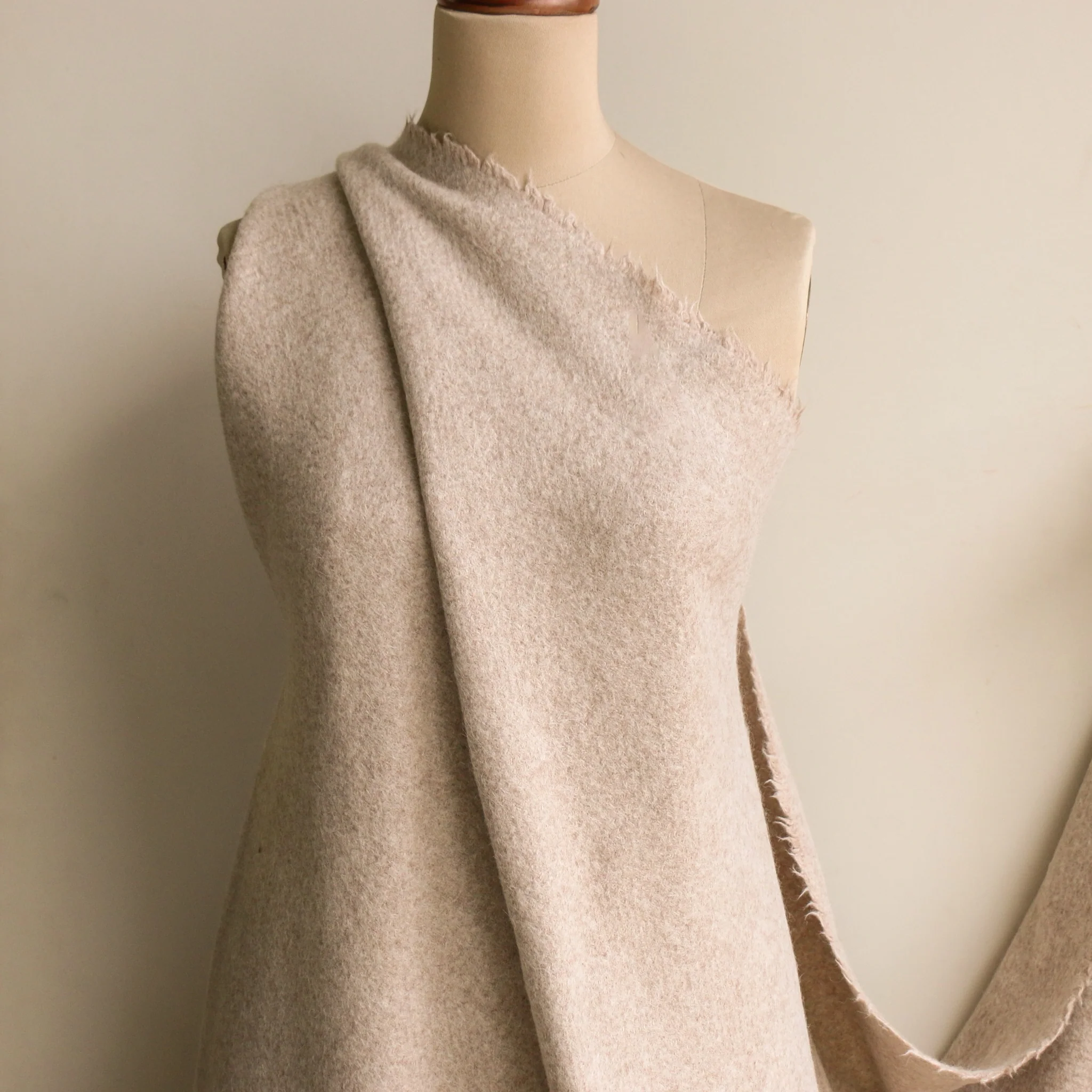 Divino Mink Coating - Image 4