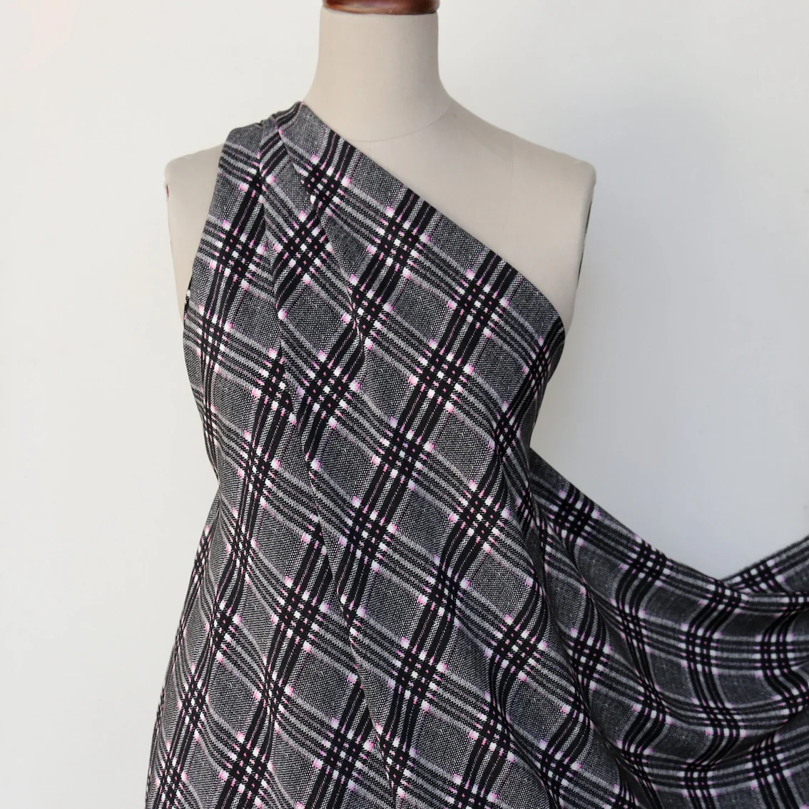 Dolce Check C.D.C - Image 5