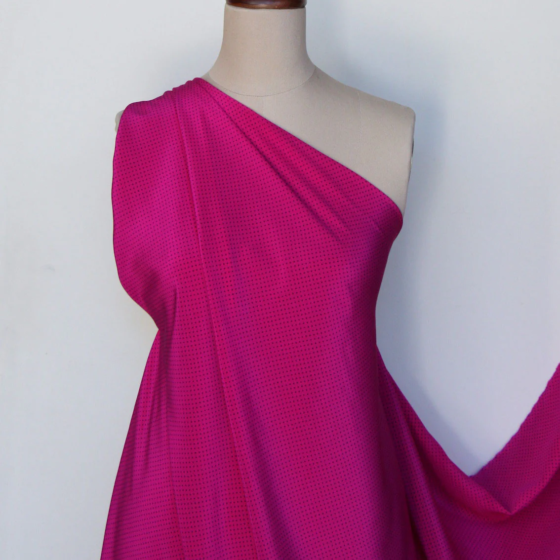 Dotted Magenta - Image 4