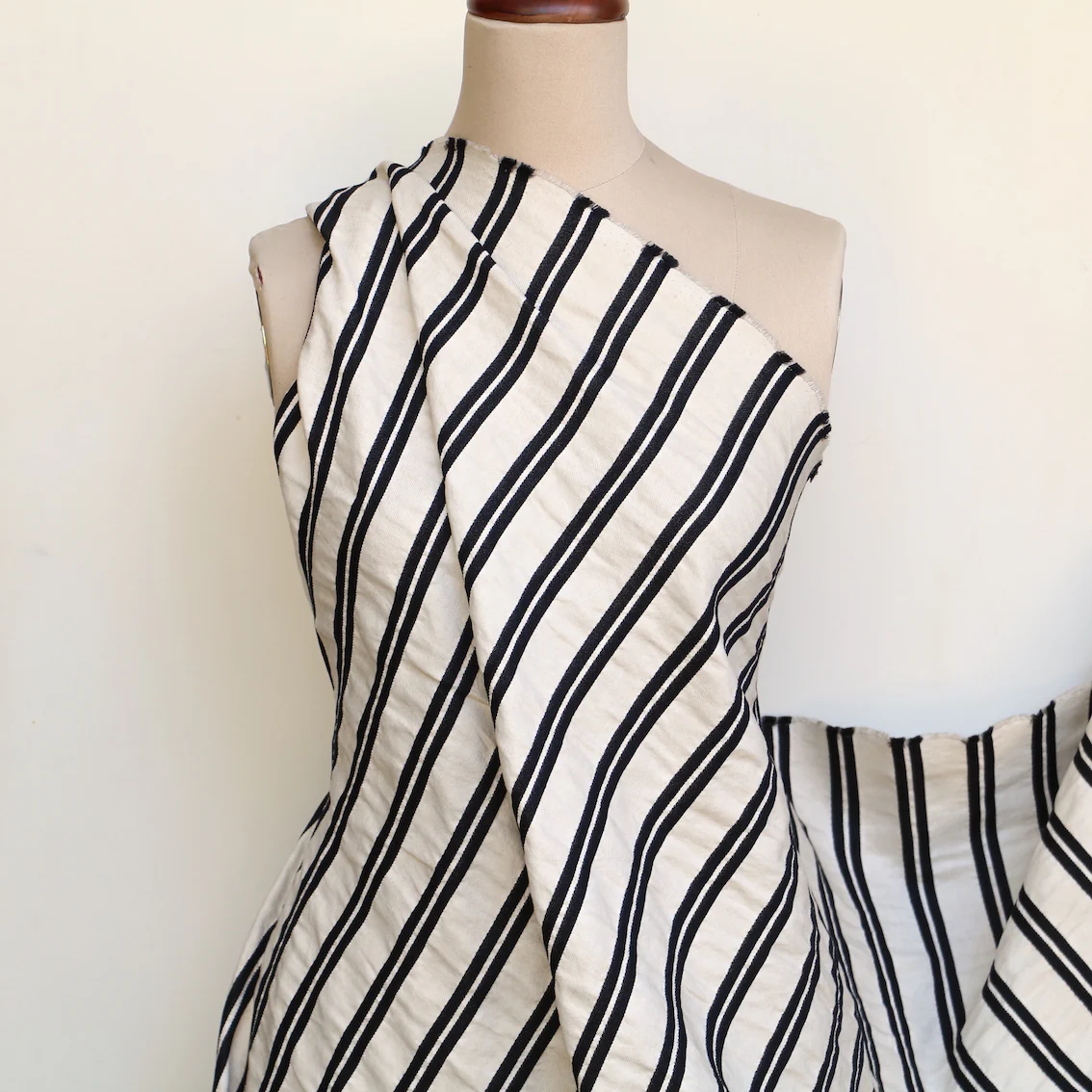 Double Black Line - Image 6