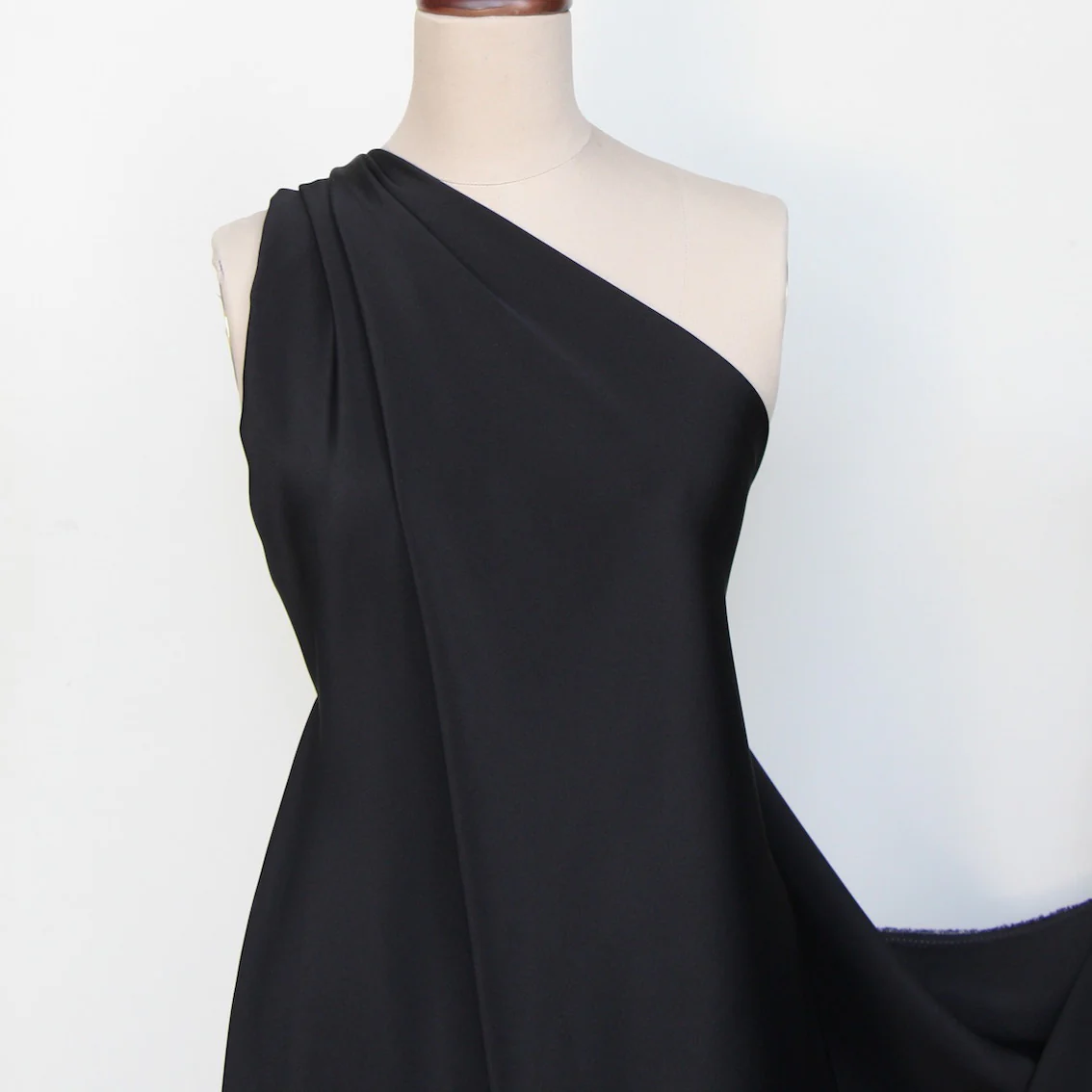 Dover Black Silk Faille - Image 3