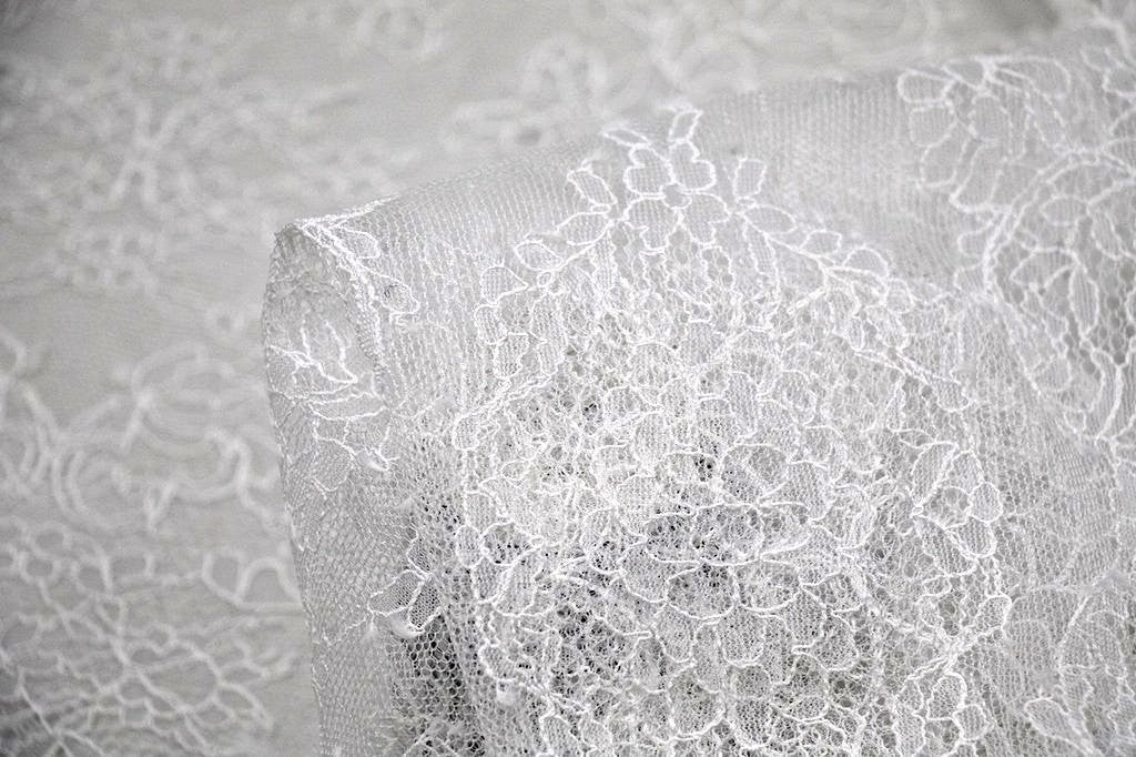 Dress Me In Ivory - Chantilly Lace