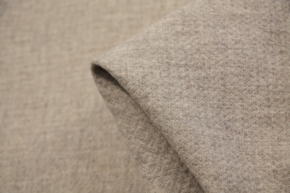 Due Beige