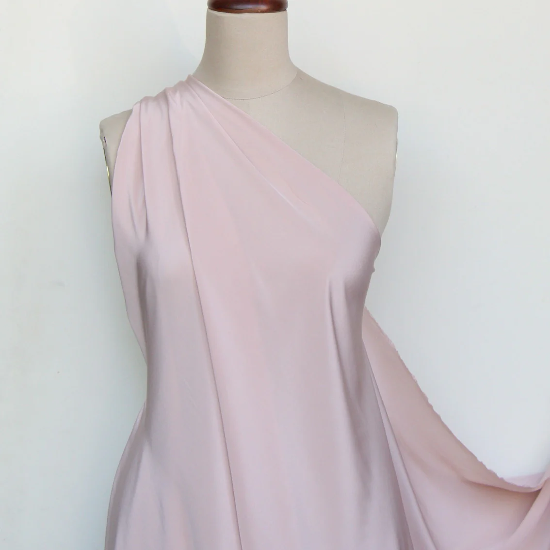 Dusty Pink C.D.C - Image 3