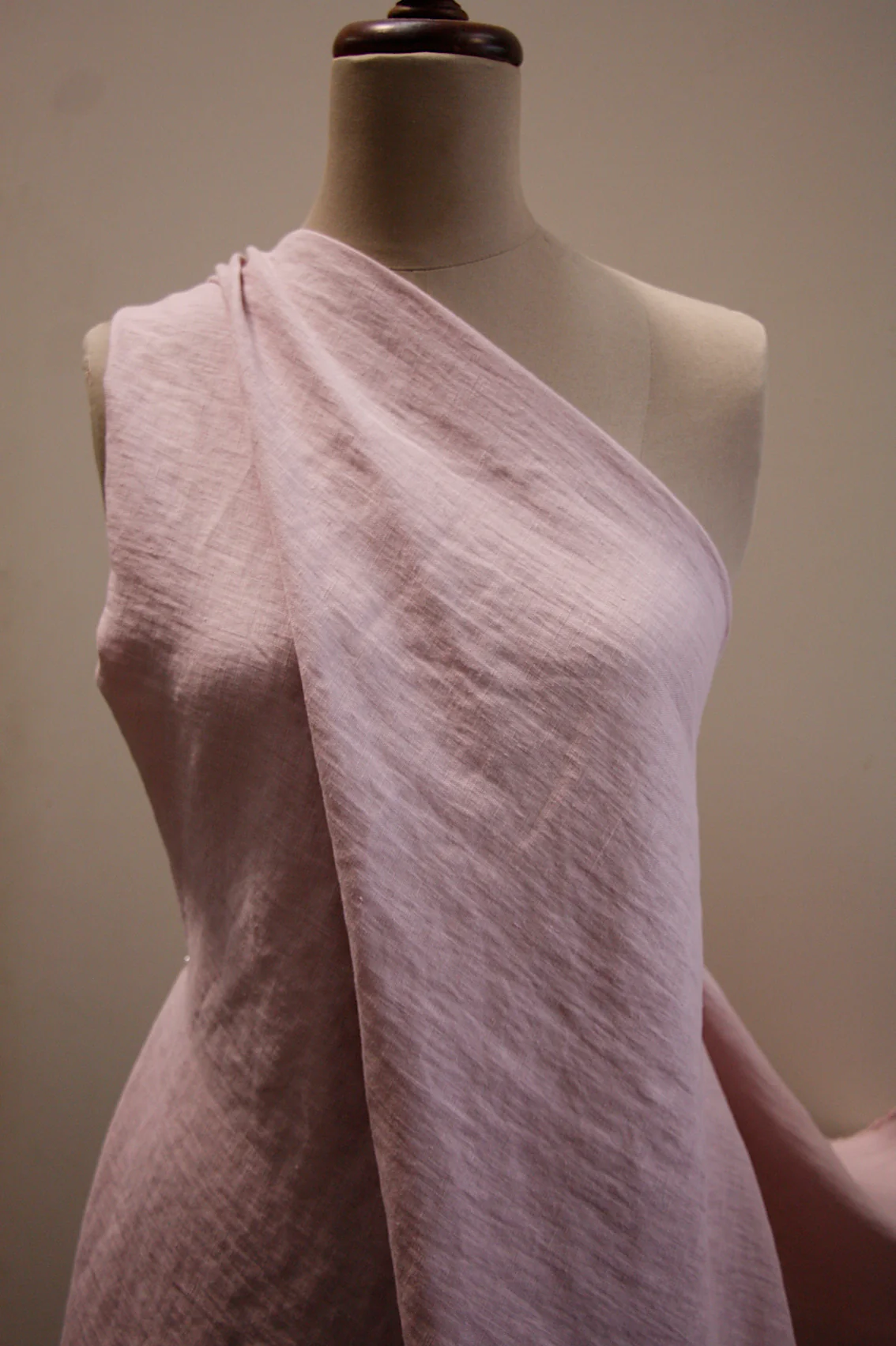 EU Dusty Pink Washed Linen - Image 4