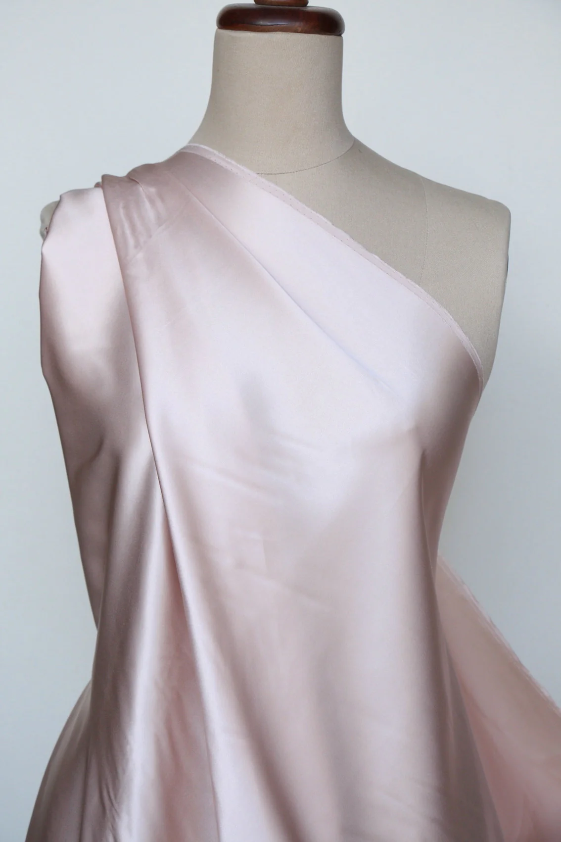 Dusty Pink Silk Satin - 19mm - Image 3