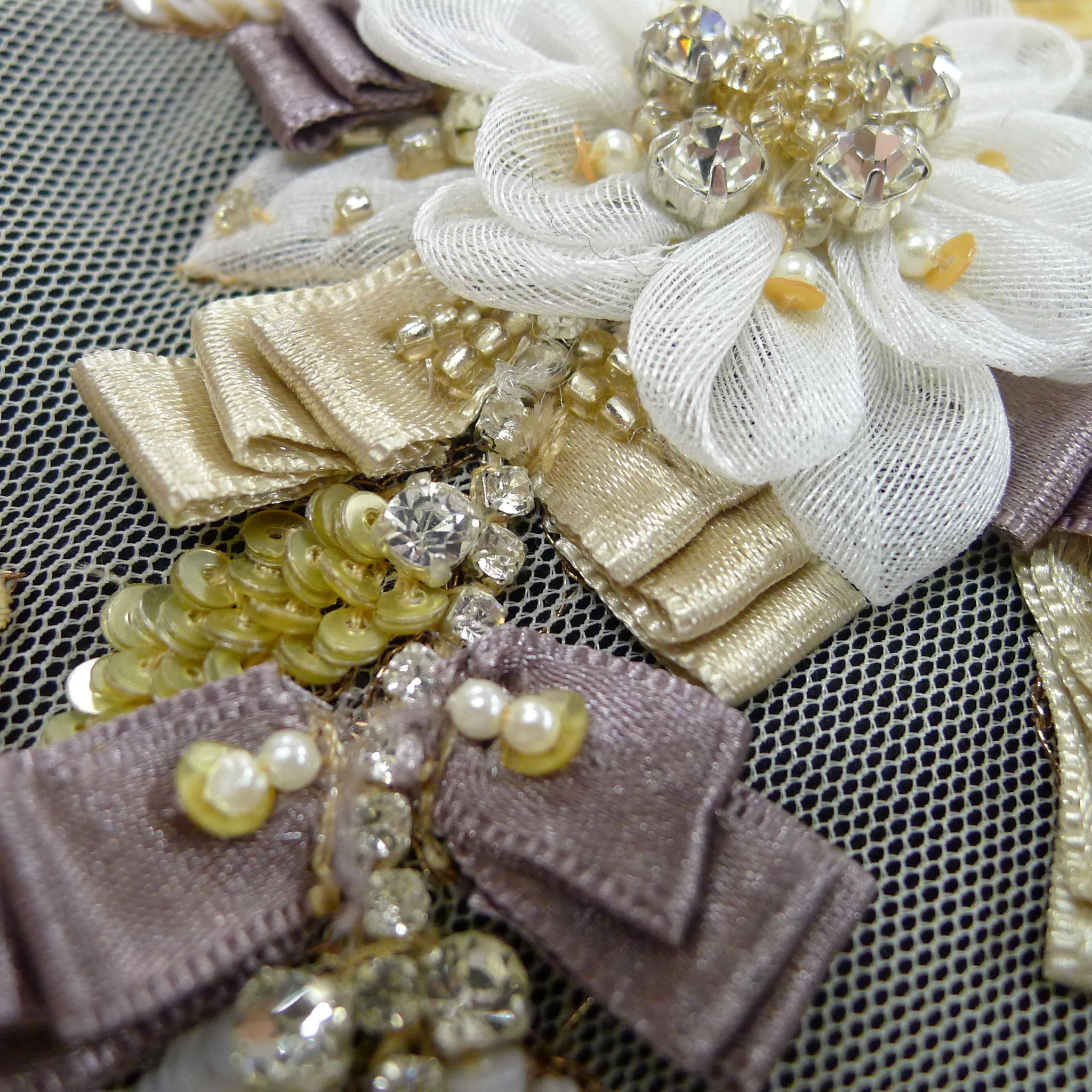 Earthy Flower Trim - Image 2