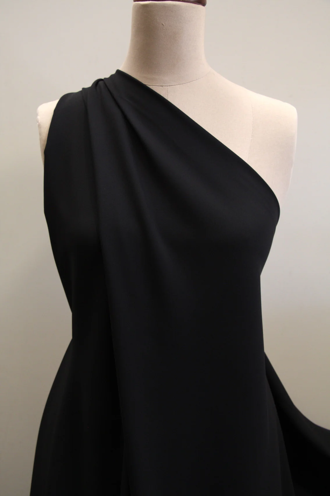 Ebony Fino - Image 3