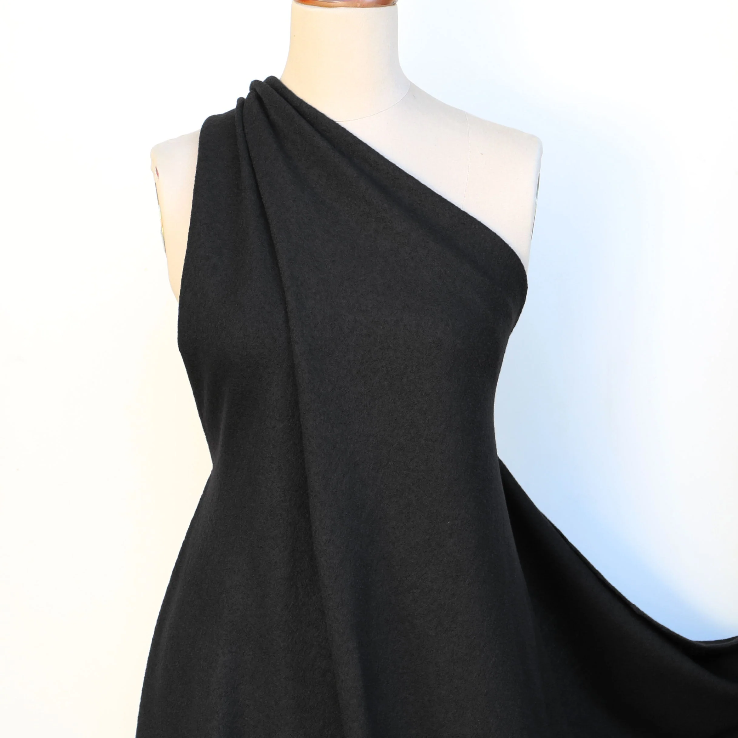 Ebony Lungo Knit - Image 4