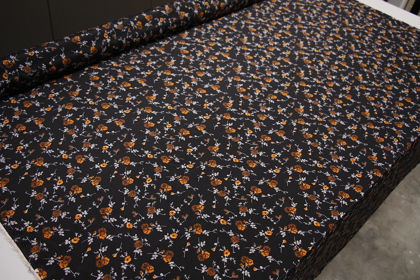 Ebony & Marigold - Image 4